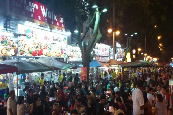 Où manger à Jalan Alor : le guide street food de Kuala Lumpur